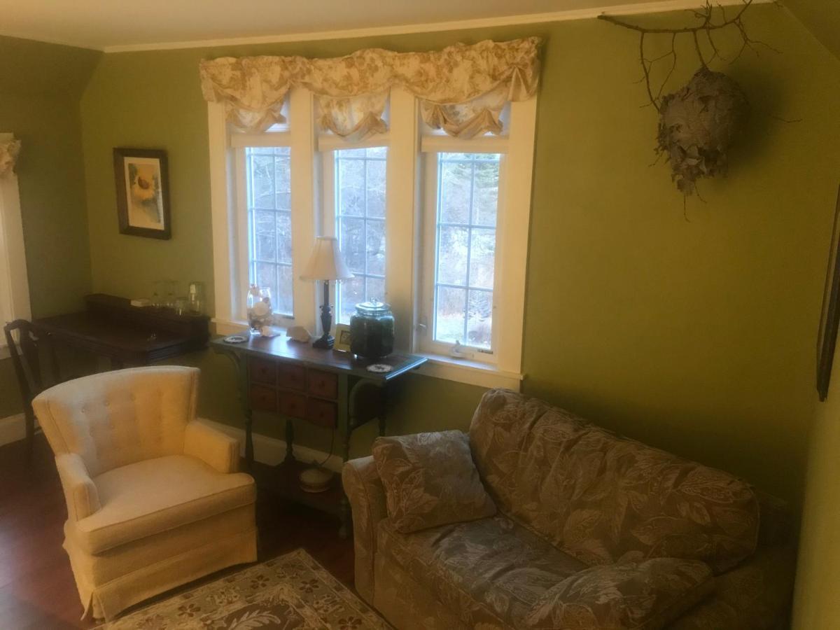 Howarth House Bed And Breakfast Fitchburg Exterior foto